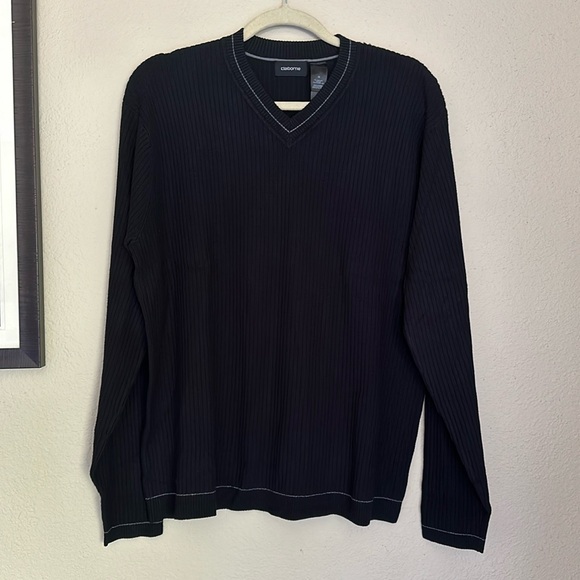 Classy V-Neck Sweater from Claiborne Black Men’s Size Medium - Picture 1 of 4